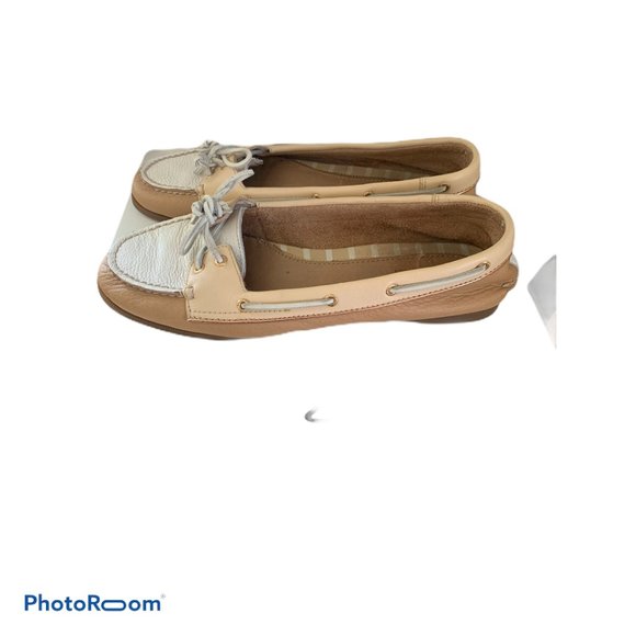 Tan/Cream Sperrys - Picture 6 of 6